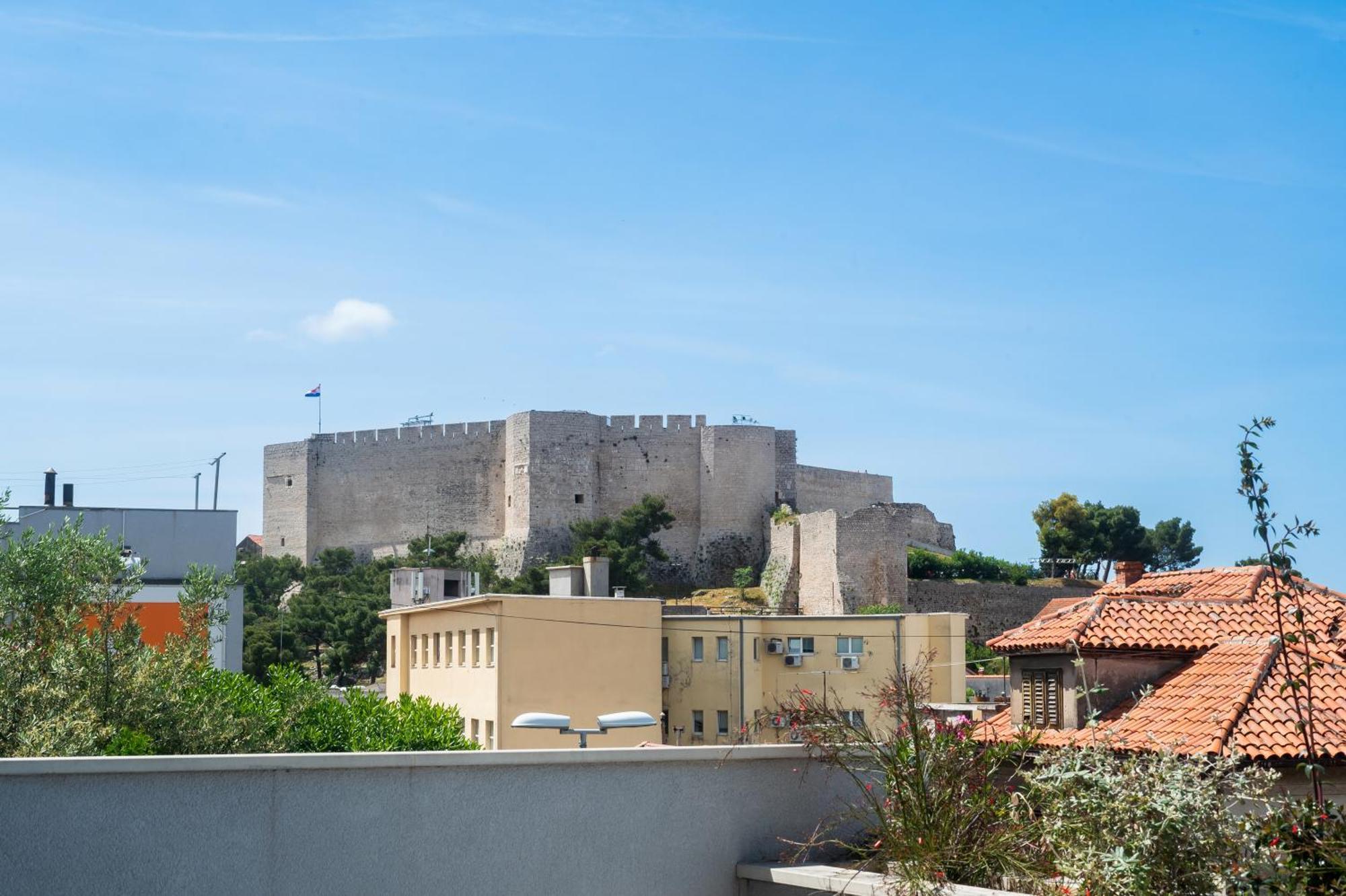 Apartman Miriam Sibenik Bagian luar foto